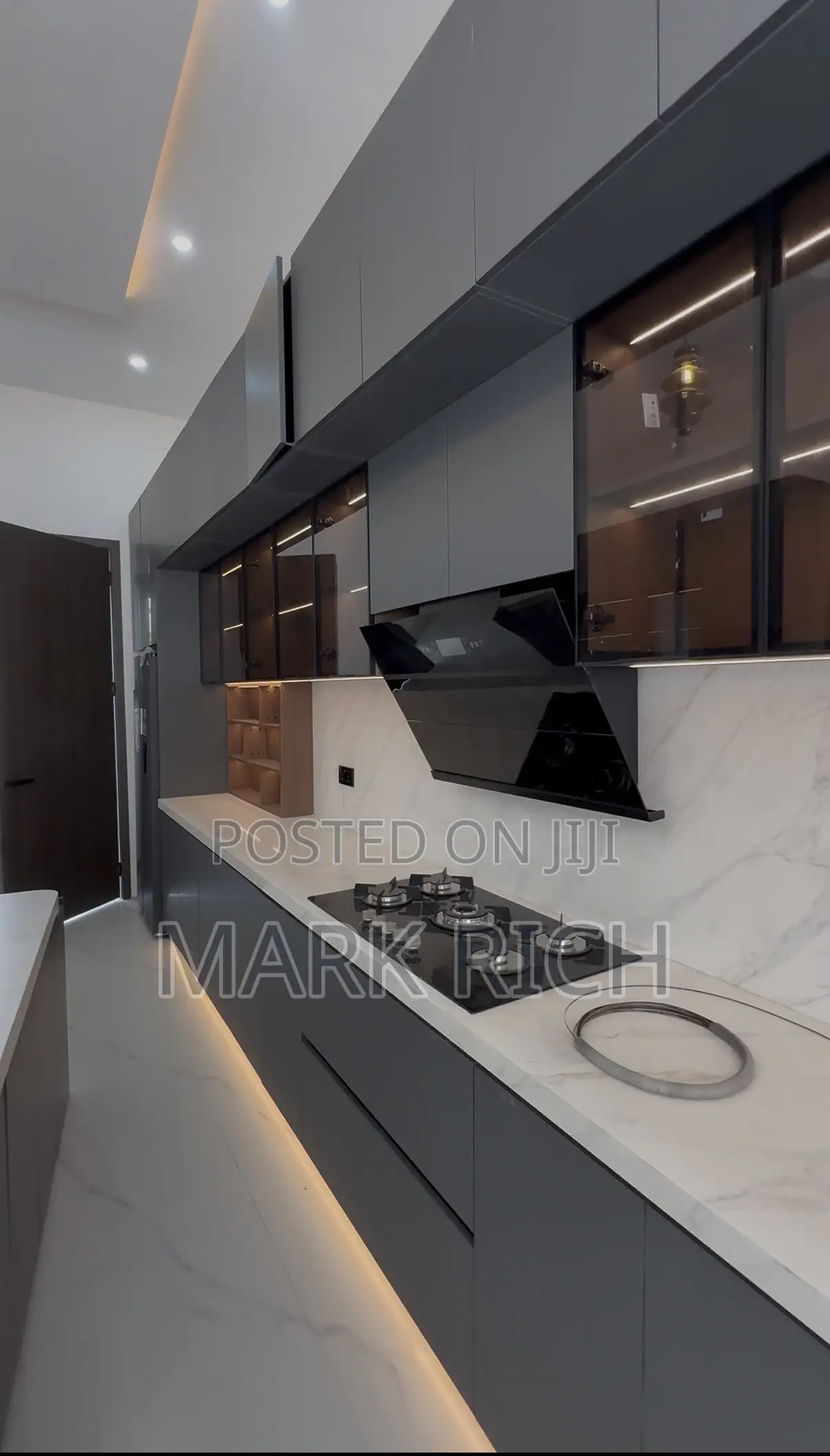 4bdrm House in Ashaley Botwe for sale