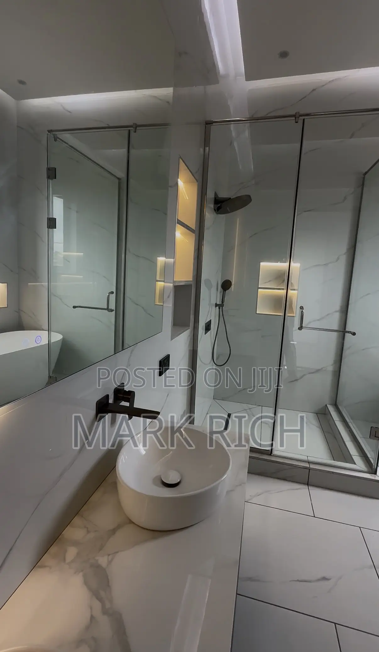 4bdrm House in Ashaley Botwe for sale