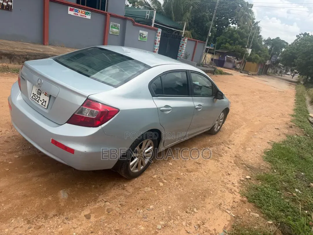 Honda Civic 2012 Silver