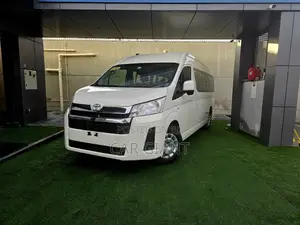 Toyota HiAce 2024 White