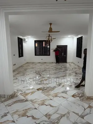 4bdrm House in Ashomang Estate for rent