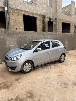 Mitsubishi Mirage 2017 Silver