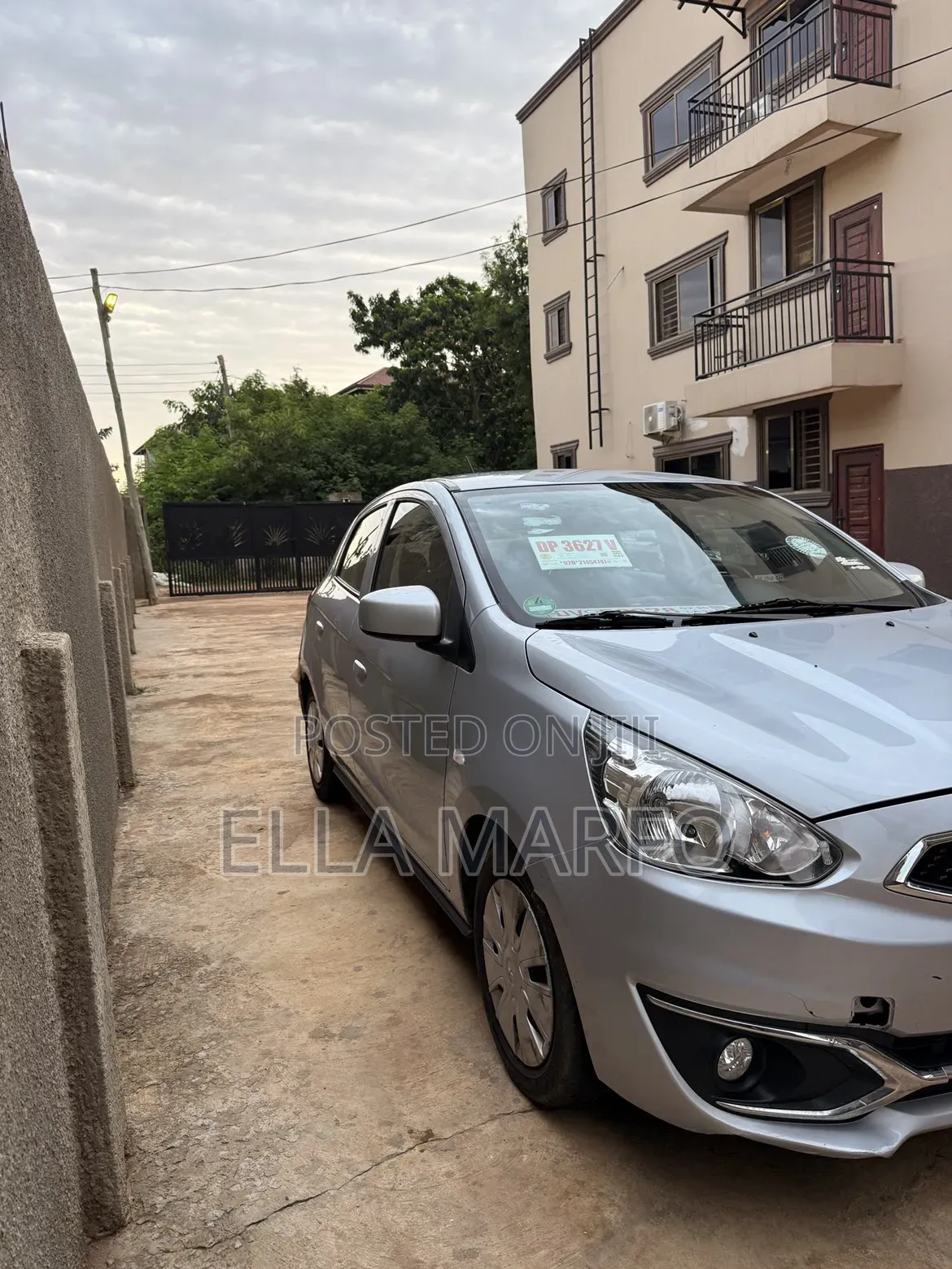 Mitsubishi Mirage 2017 Silver
