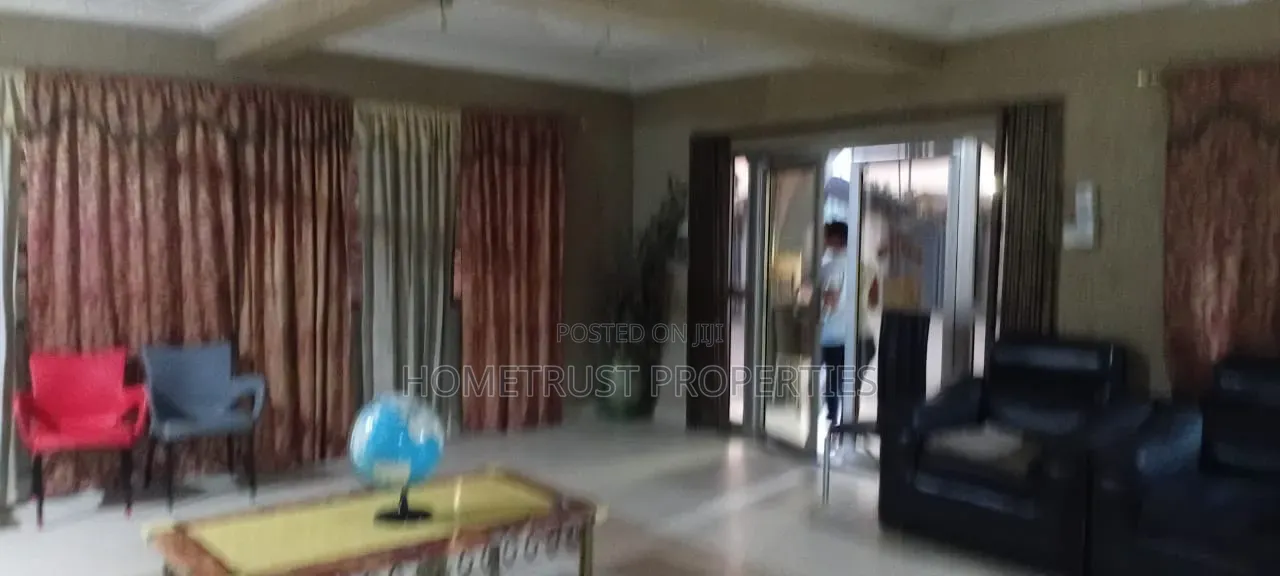 10 Bedroom Hotel for Sale