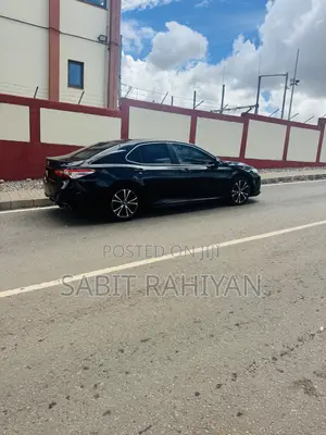 Toyota Camry SE (2.5L 4cyl 8A) 2019 Black