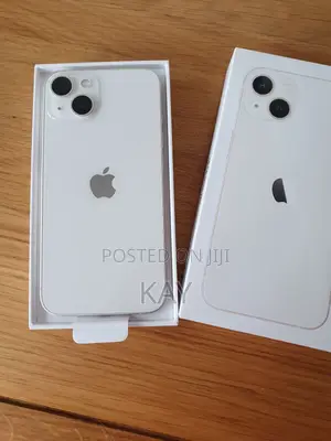 New Apple iPhone 13 128 GB White