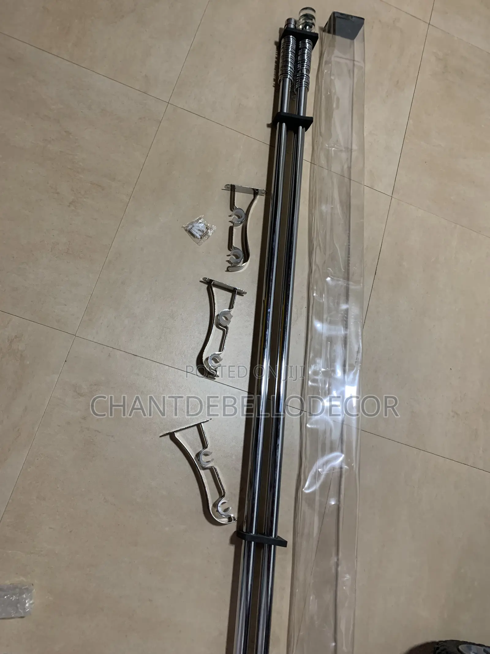 Quality Luxury Solid Crystal Head Single Extendable Curtain Rod 220ghc