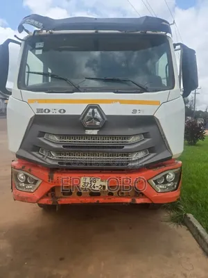 Howo Tipper Track 371
