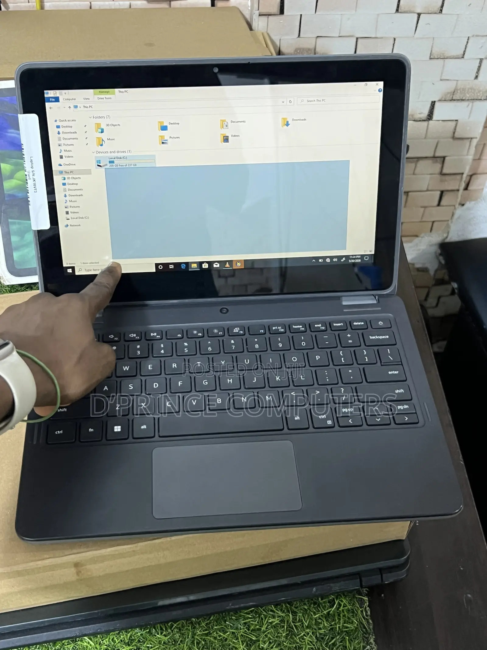 Laptop Dell Latitude 3120 8GB Intel Celeron SSD 256GB