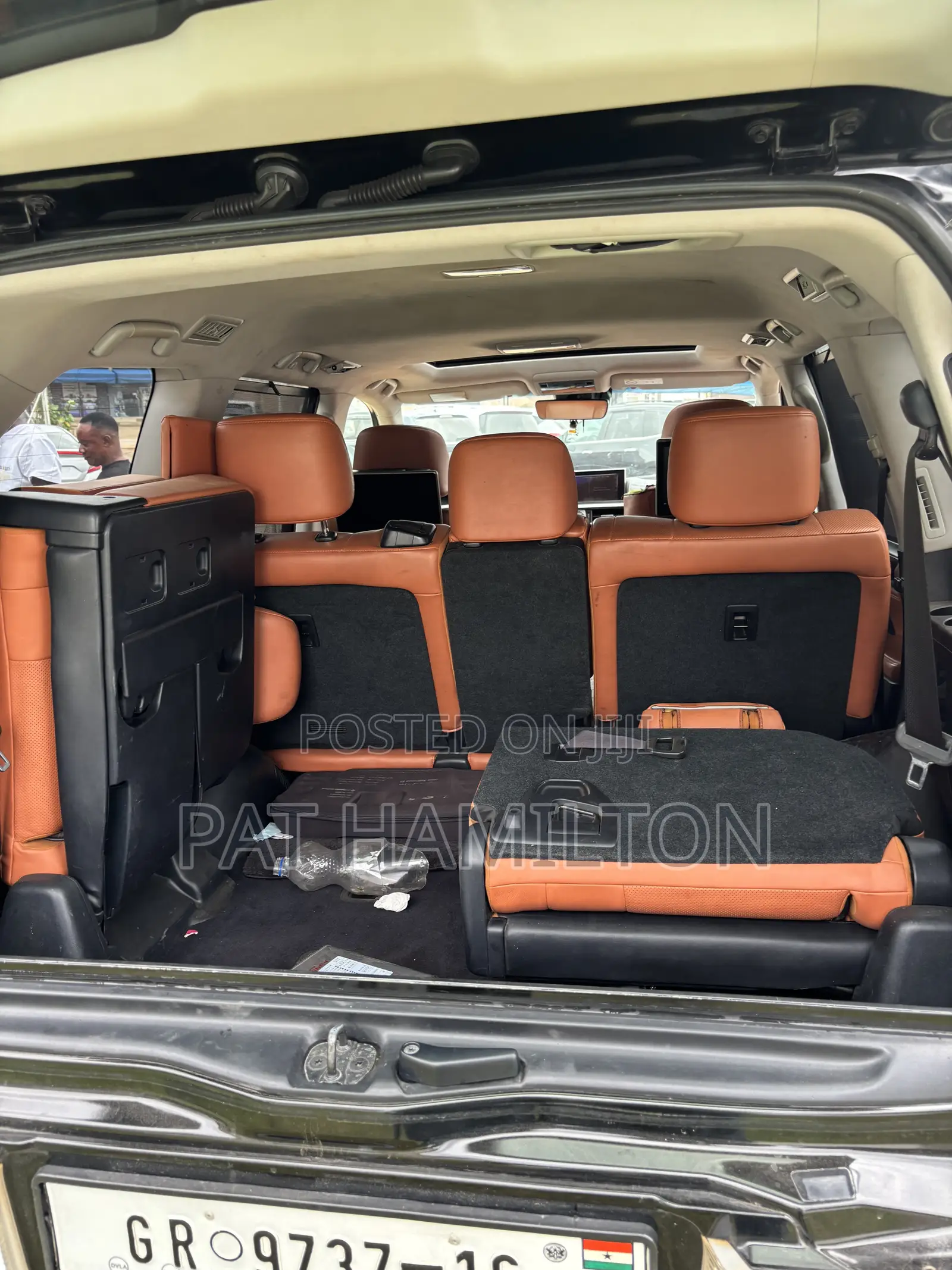 Lexus LX 2016 Black