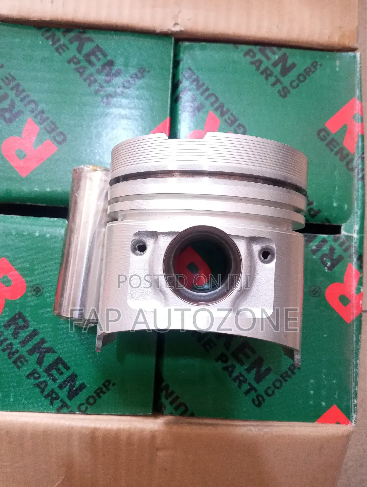 Original Riken 4d55 Engine Pistons Set