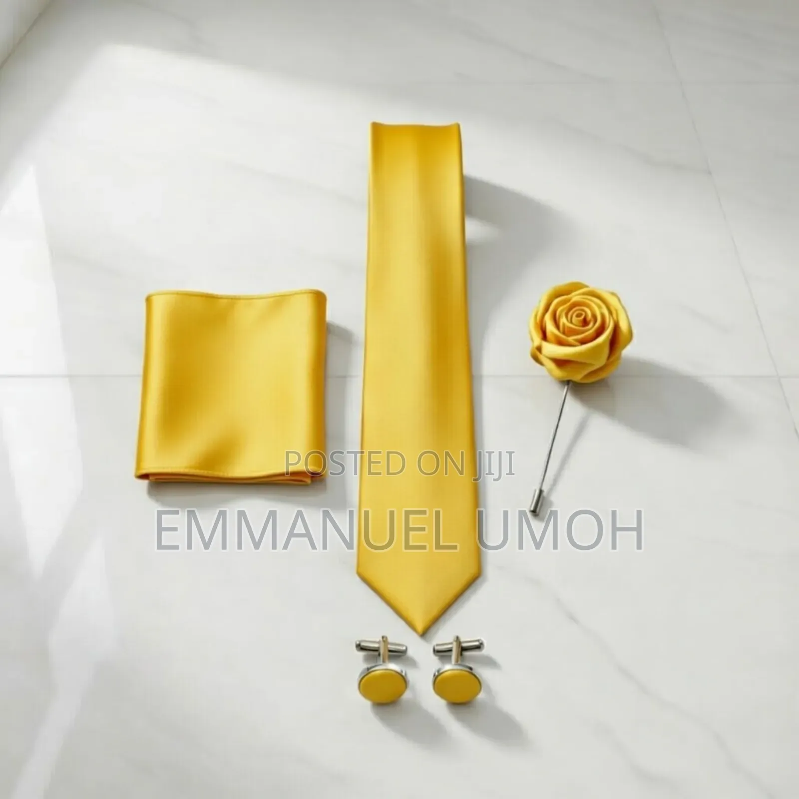 Flying Tie With Pocket Kerchief, Cufflinks and Brooch