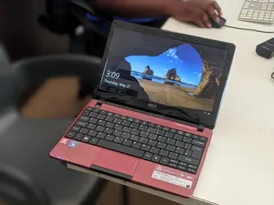 Laptop Acer Aspire 1 4GB HDD 250GB