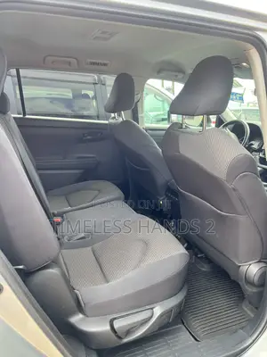 Toyota Highlander Limited 2021 Silver
