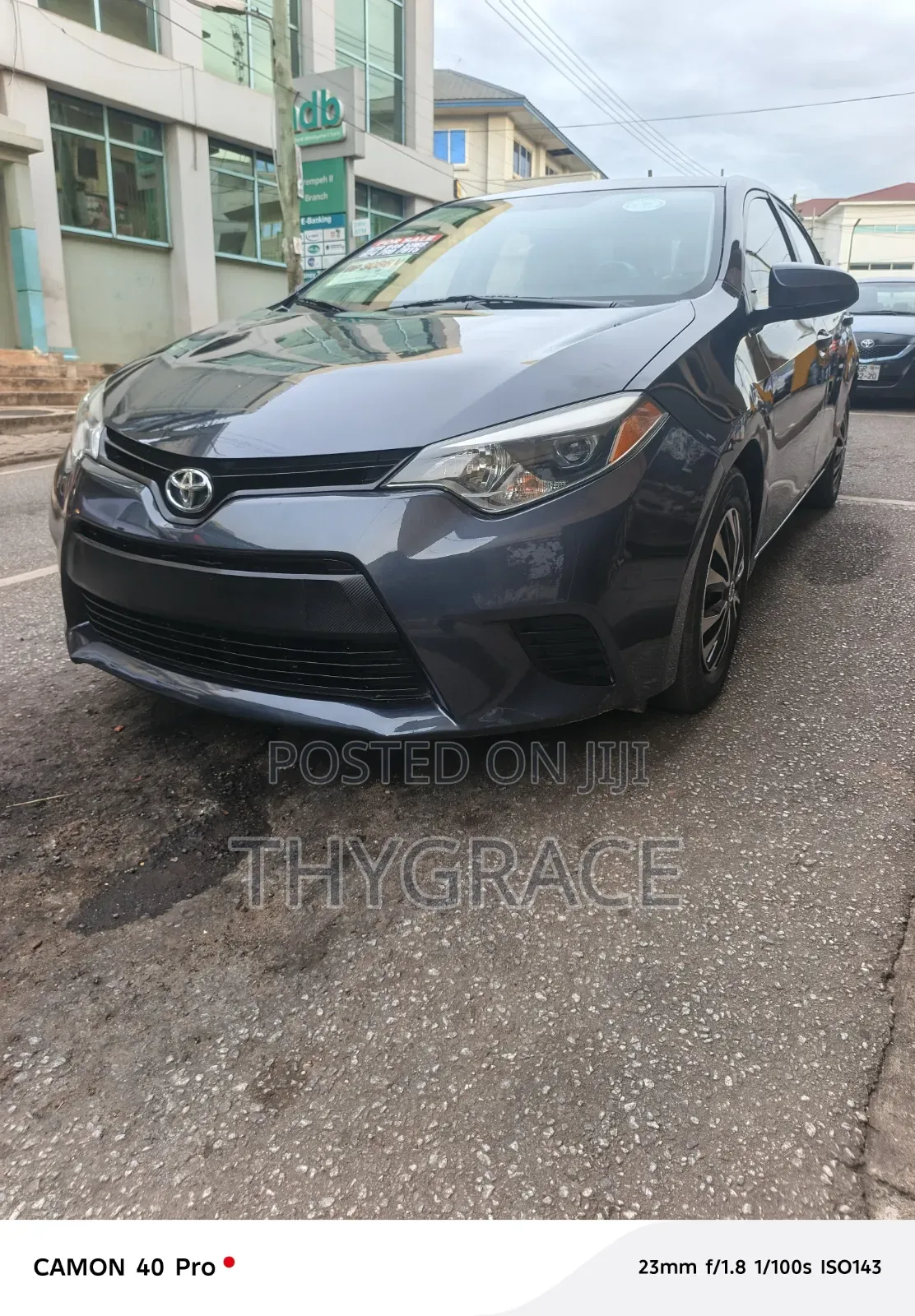 Toyota Corolla LE 4dr Sedan (1.8L 4cyl CVT) 2016 Gray