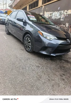 Toyota Corolla LE 4dr Sedan (1.8L 4cyl CVT) 2016 Gray