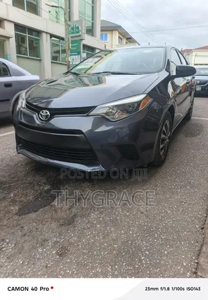 Toyota Corolla LE 4dr Sedan (1.8L 4cyl CVT) 2016 Gray