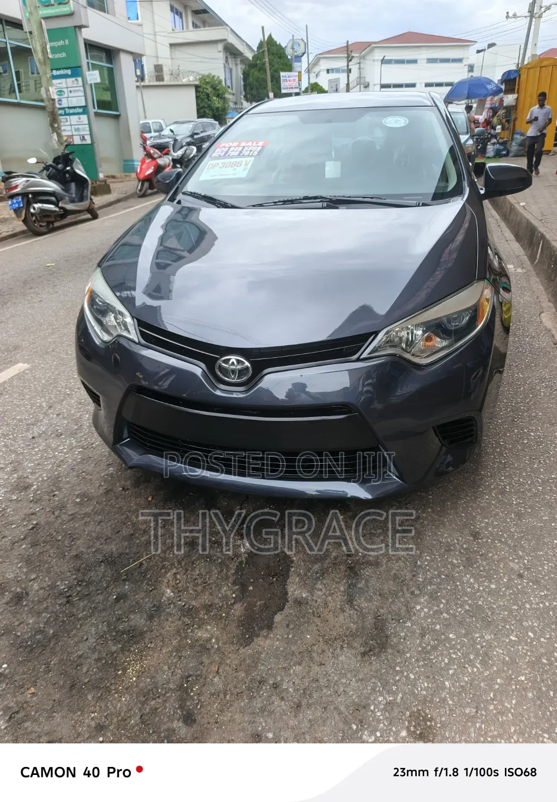 Toyota Corolla LE 4dr Sedan (1.8L 4cyl CVT) 2016 Gray