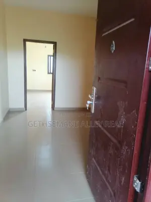 1bdrm Apartment in Broadcasting Top, West Hills Mall Area for rent