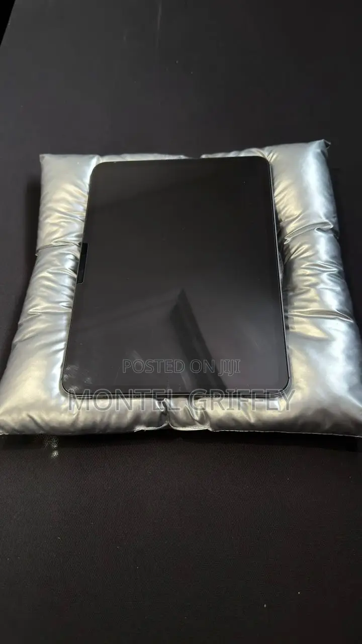 Apple iPad Pro 11 (2024) 256 GB Black