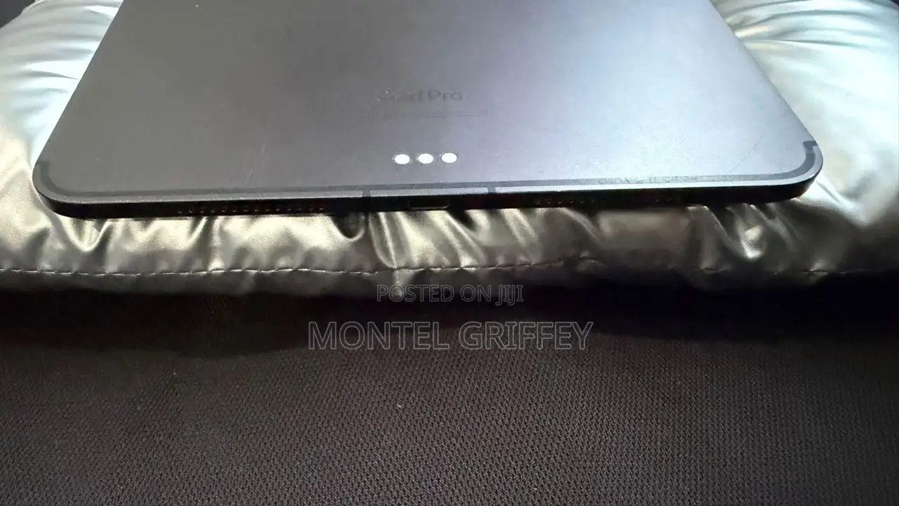 Apple iPad Pro 11 (2024) 256 GB Black