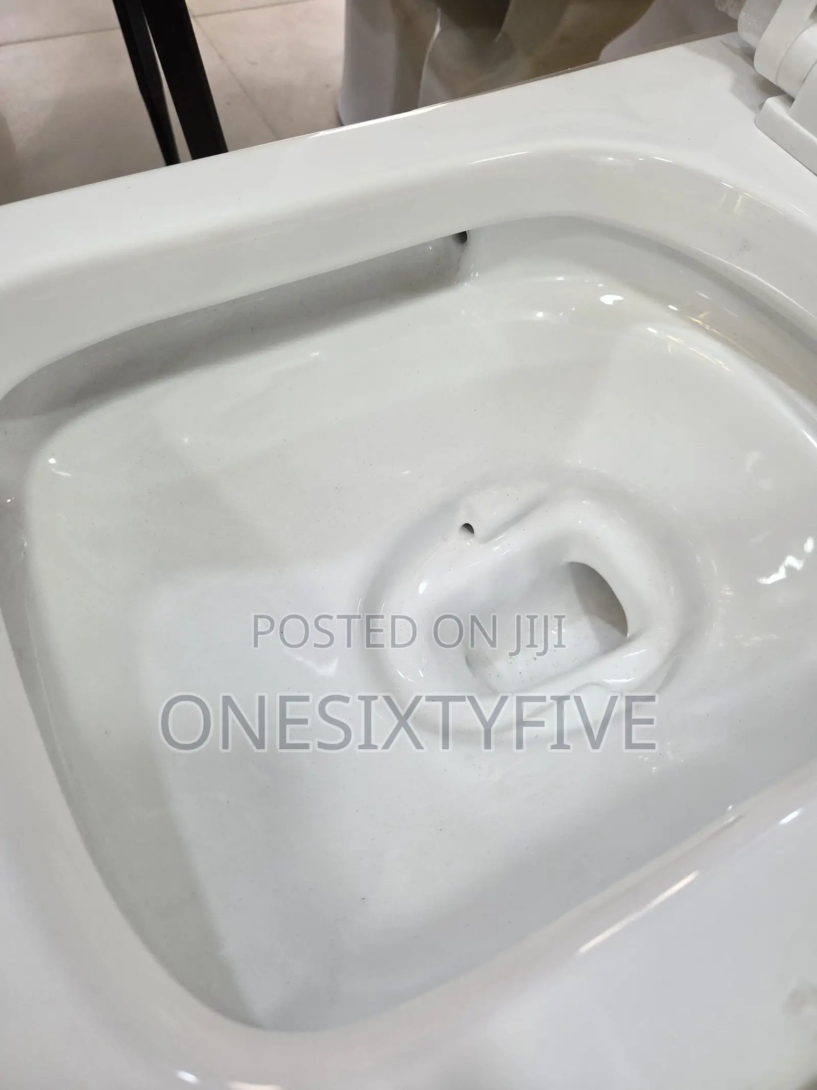One Piece Water Closet With Tornado Flush System