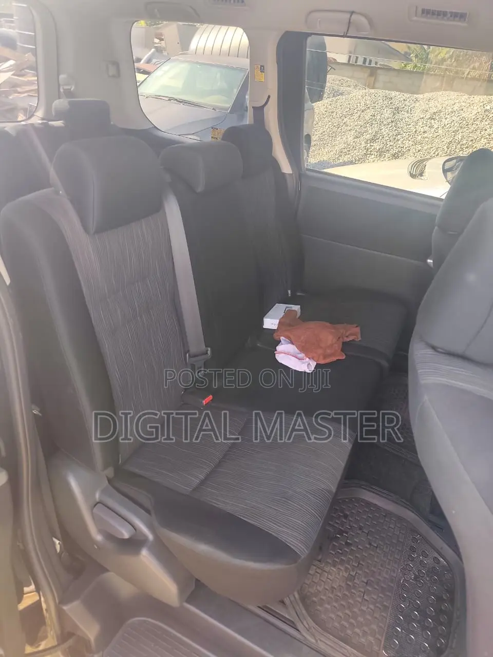 Toyota Voxy 2012 Black