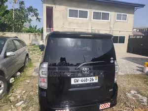 Toyota Voxy 2012 Black