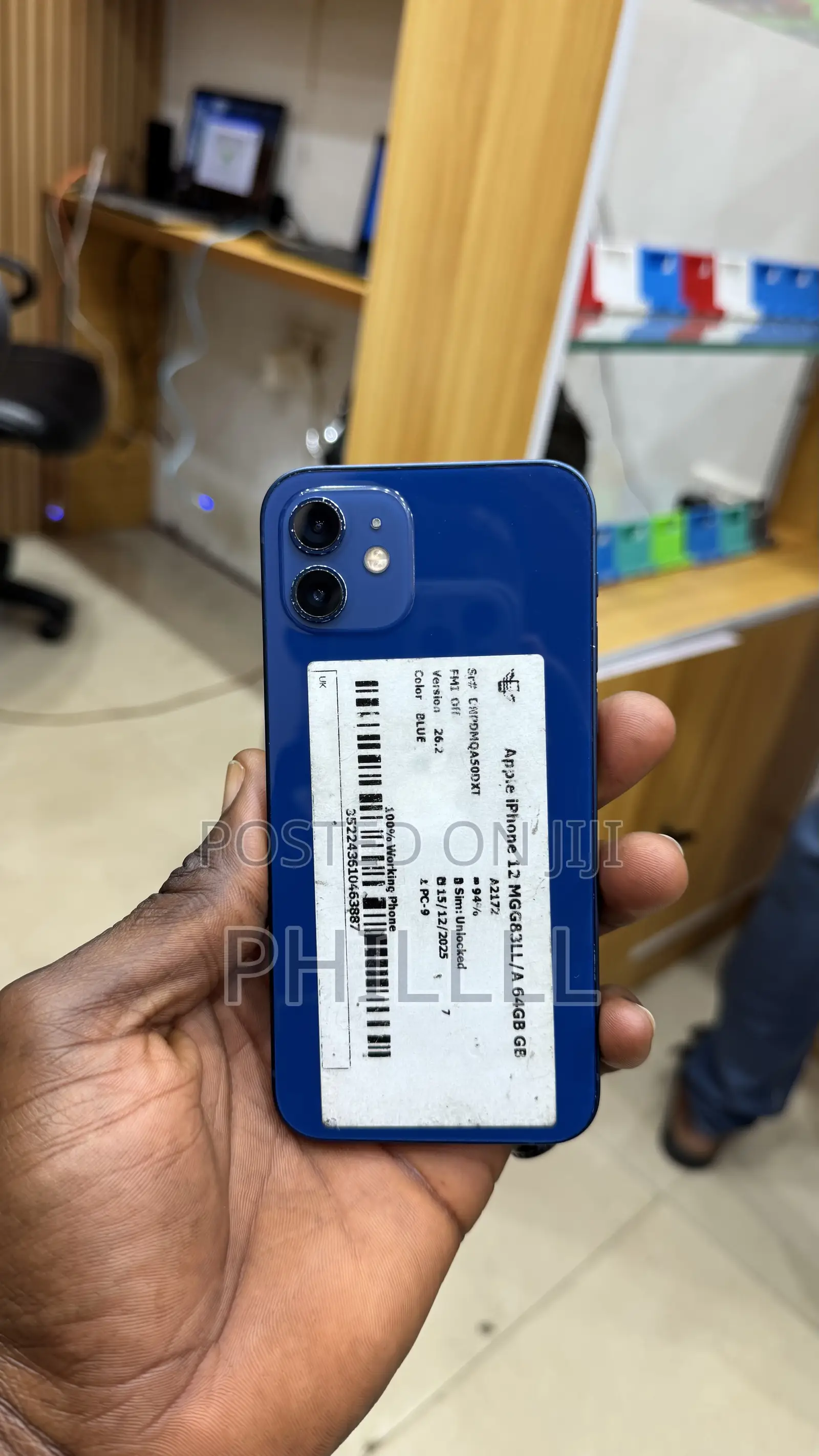 Apple iPhone 12 64 GB Blue