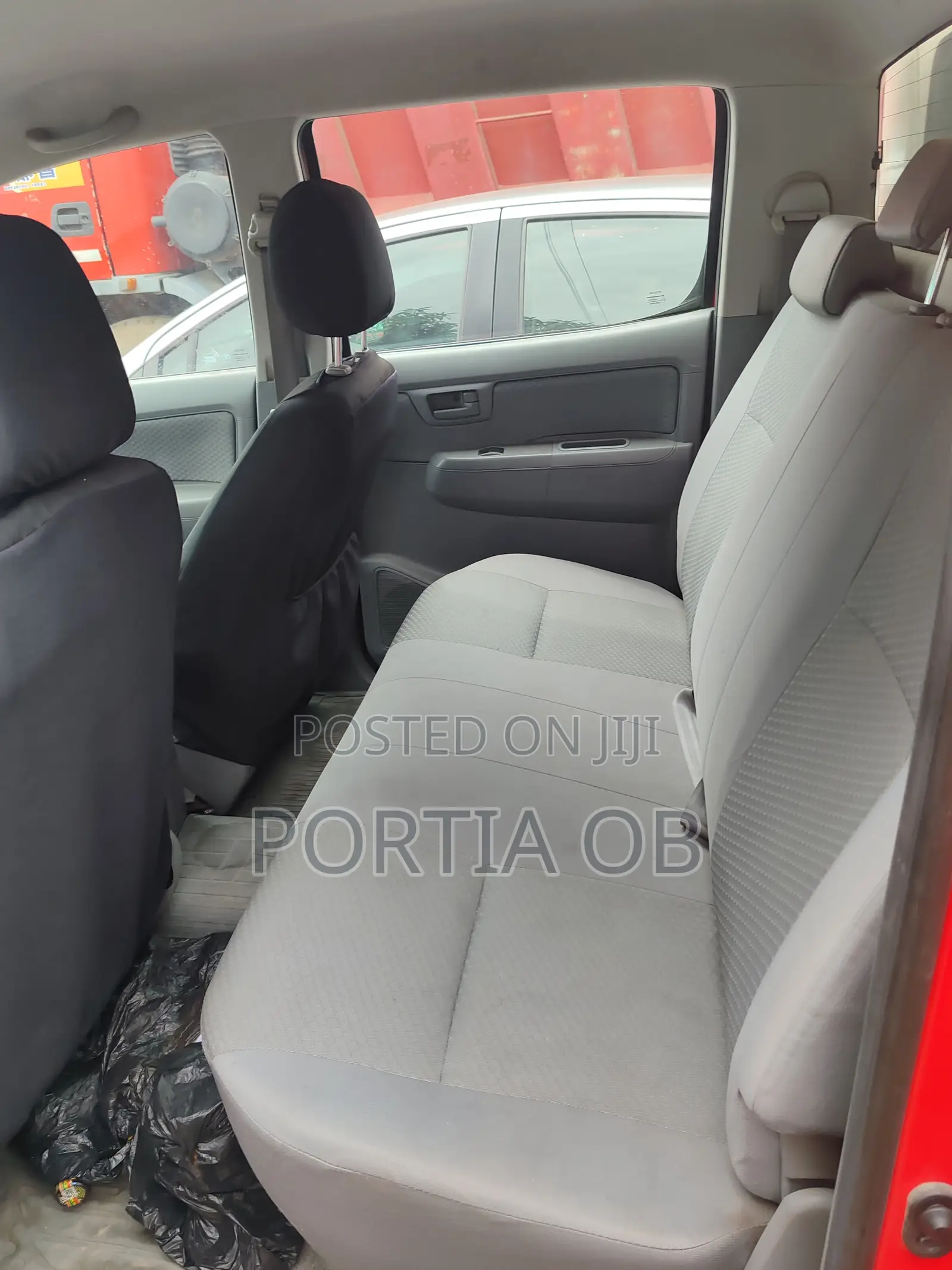 Toyota Hilux 2013