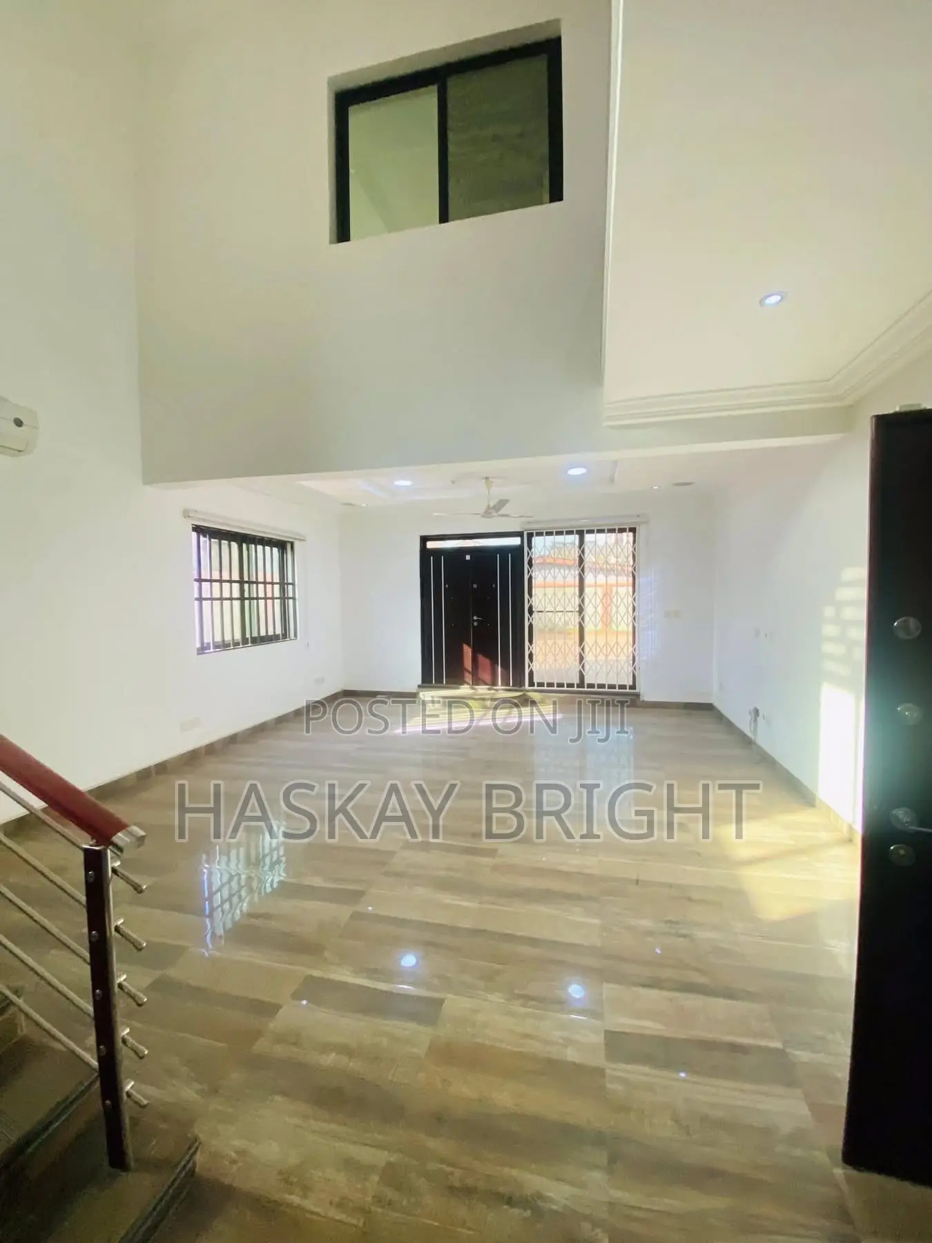 5bdrm House in Dzorwulu for rent