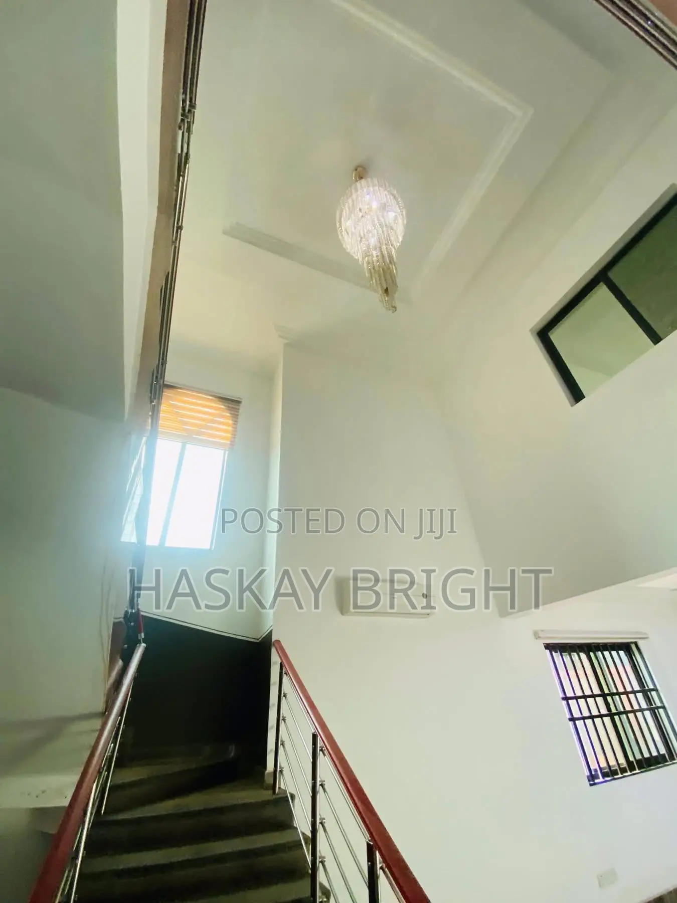 5bdrm House in Dzorwulu for rent