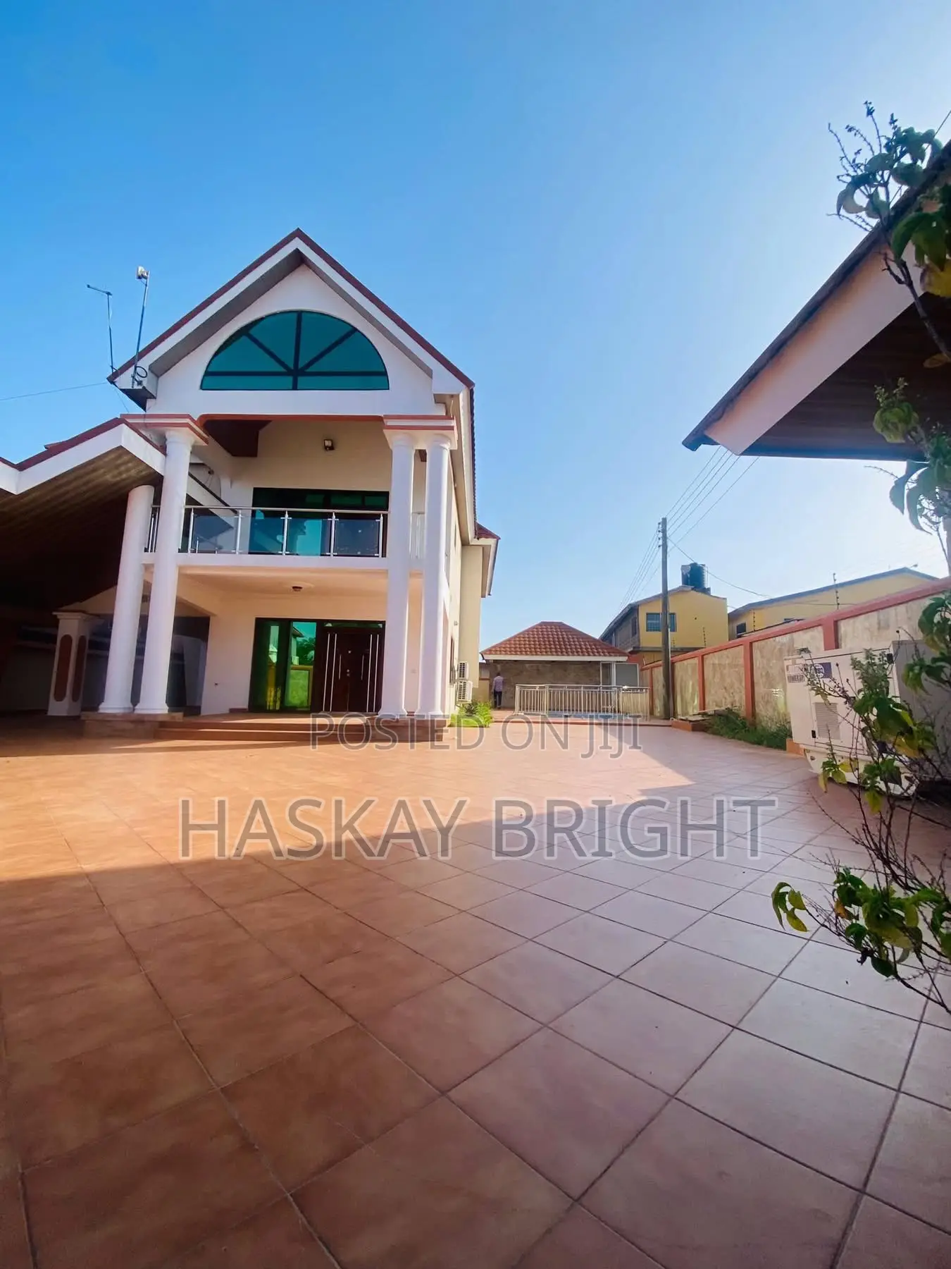 5bdrm House in Dzorwulu for rent