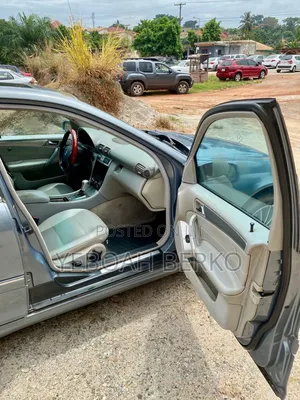 Mercedes-Benz C230 2013