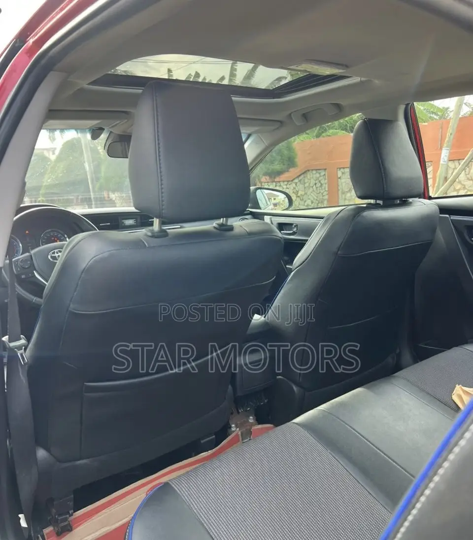 Toyota Corolla 2017 Red