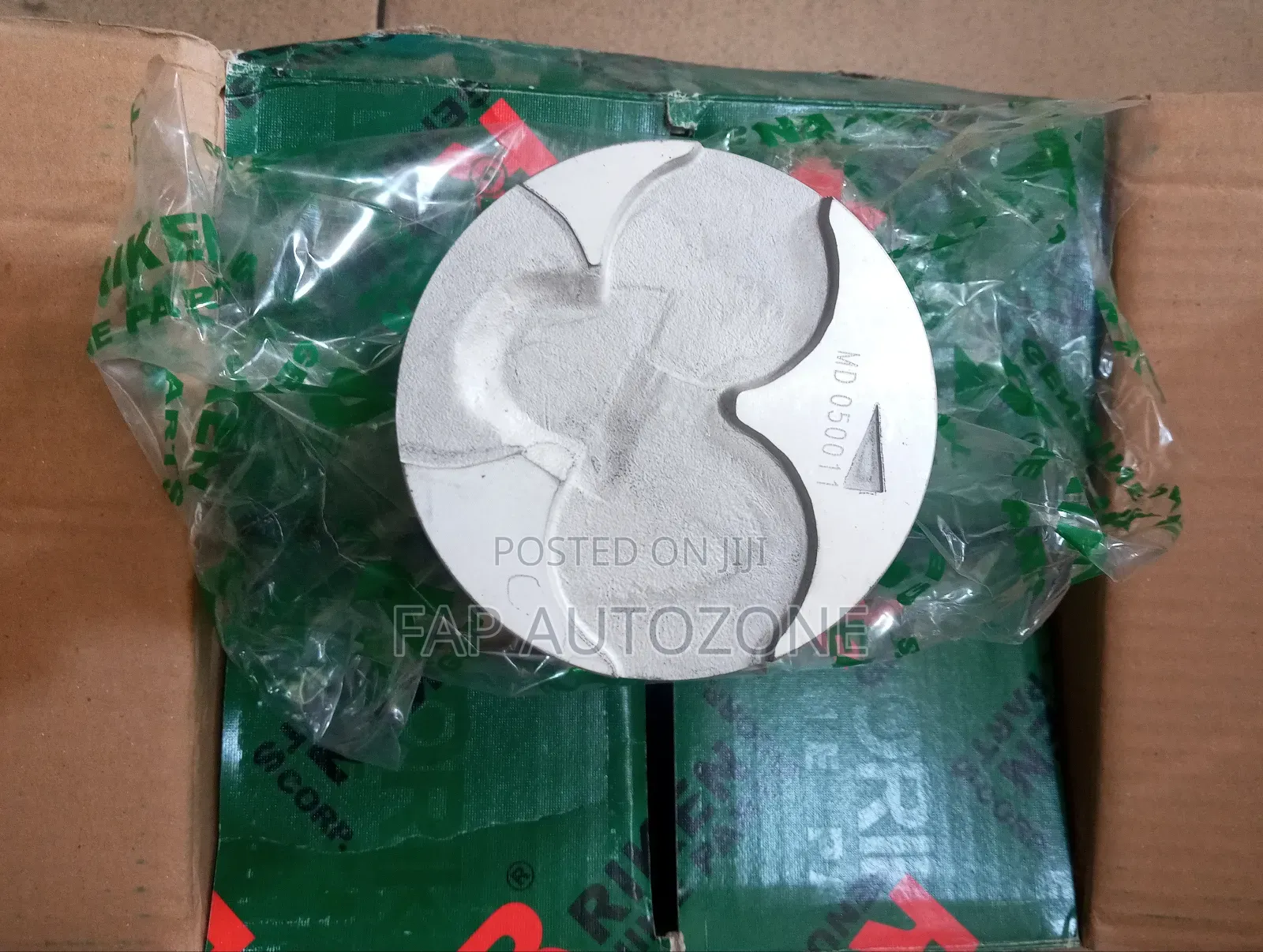 Genuine Riken Engine Pistons for Vehicles/ Cars With 4d56 Engines.