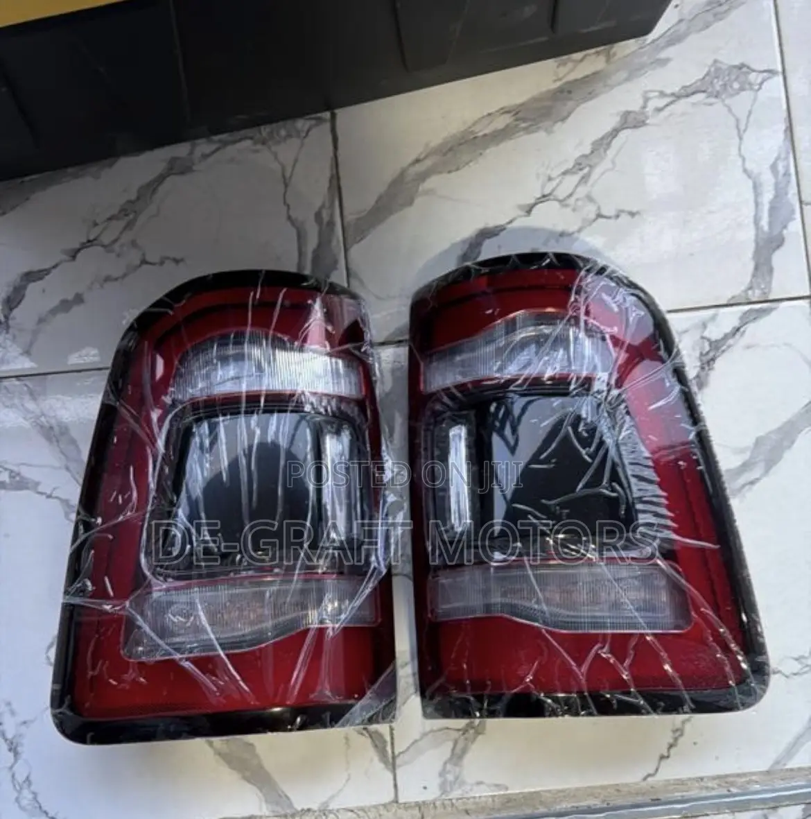 Ram 20 Ram Taillight Pair