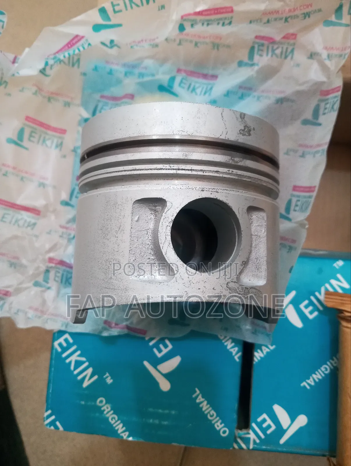 Original Teikin Nissan Td23 ,Td25 and Td27 Alfin Engine Pistons