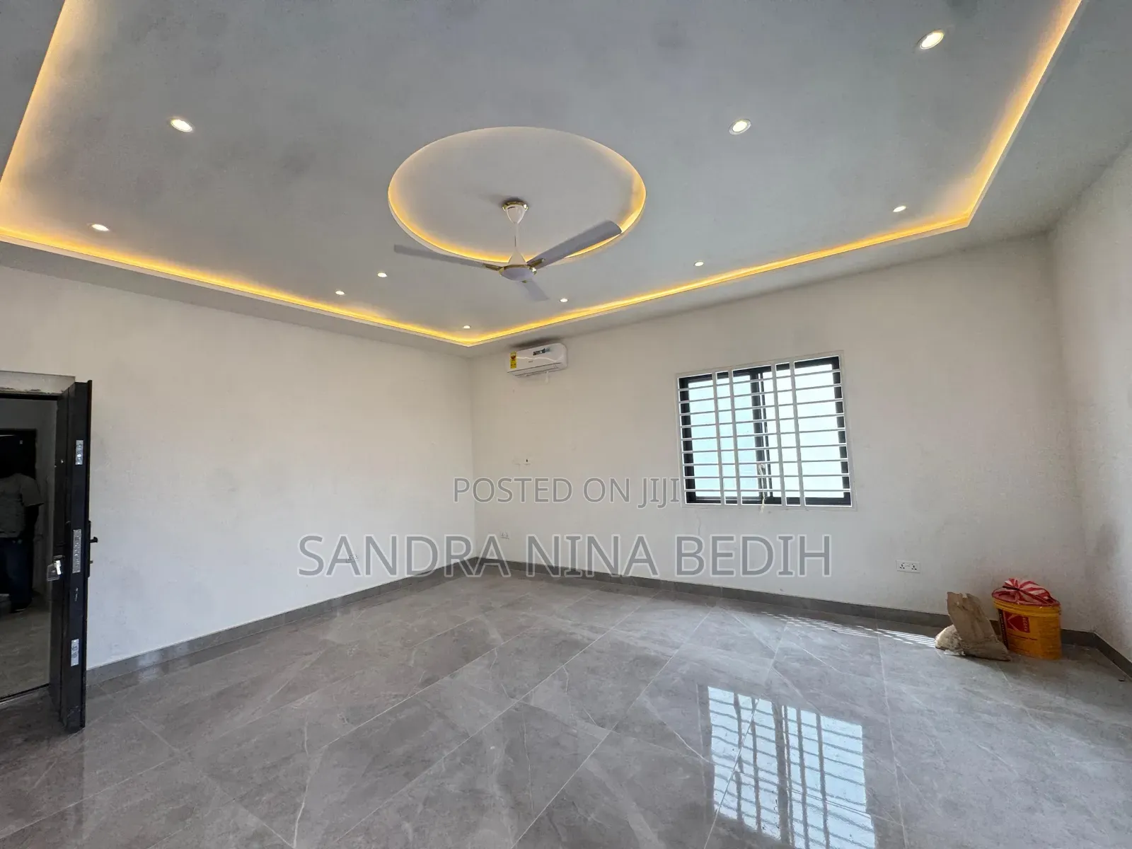 4bdrm Duplex in East Legon, American House for sale