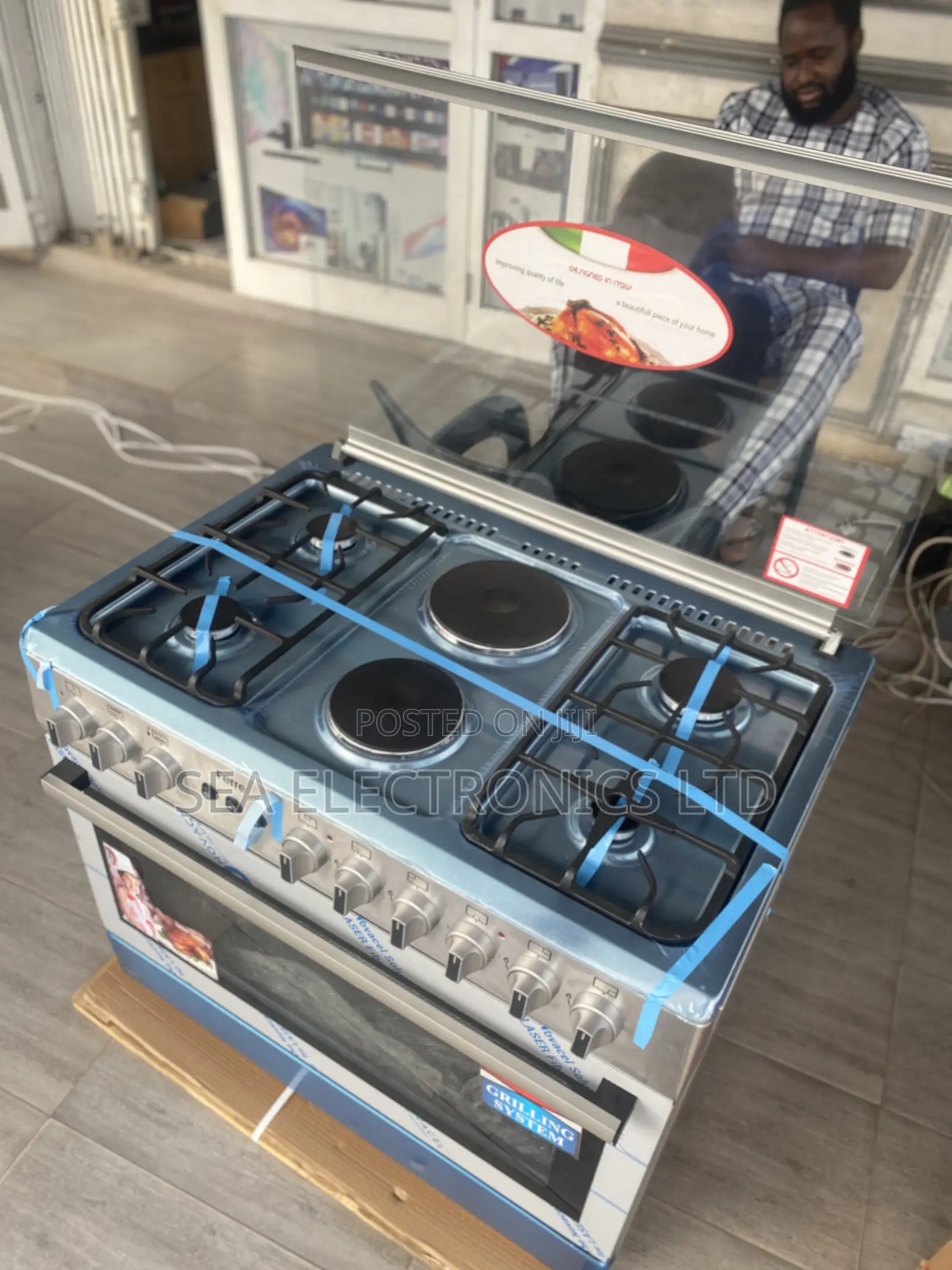 Strong Ferre 4+2 Electric and Gas Cooker