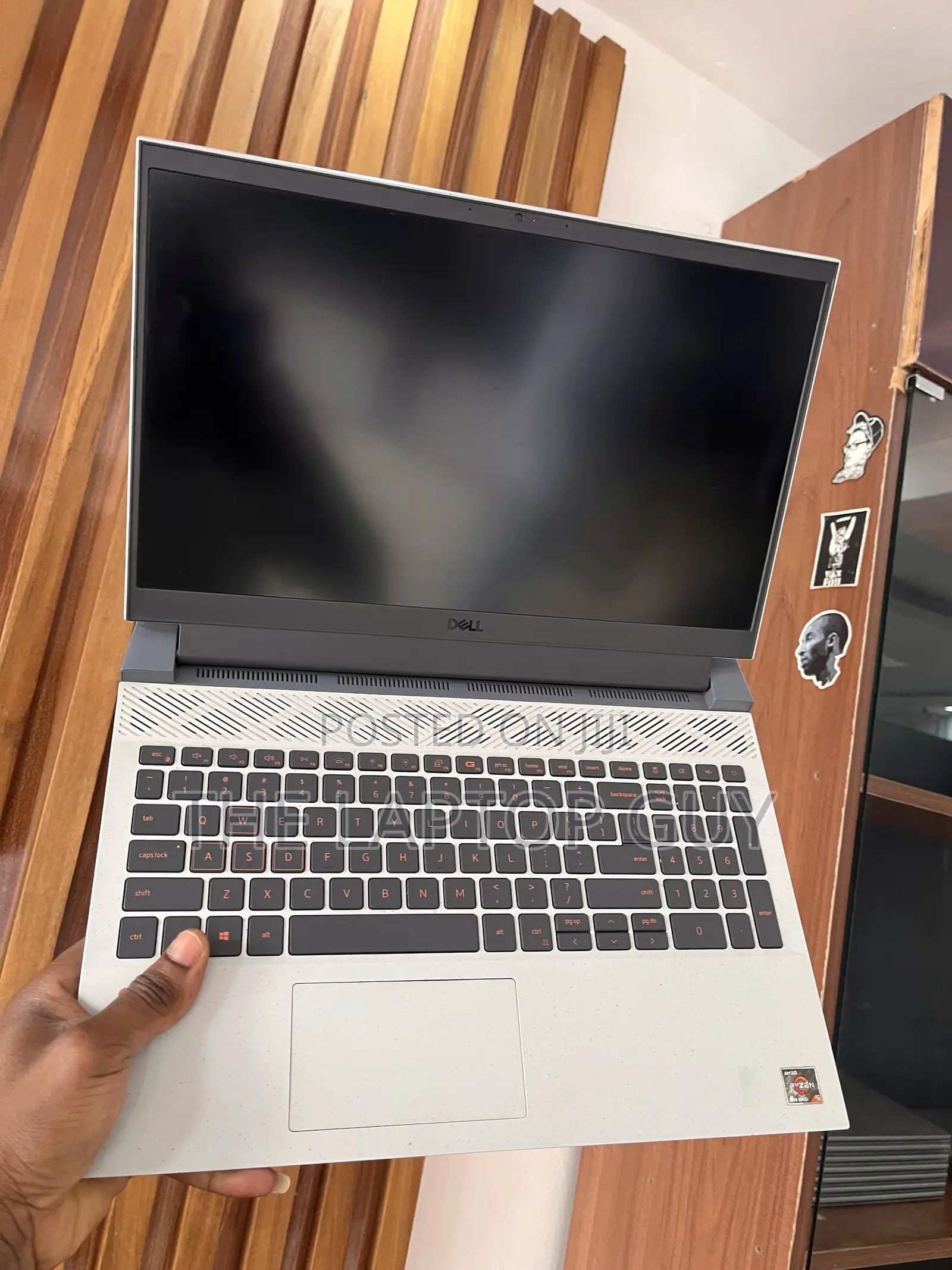 Laptop Dell G15 5535 16GB AMD Ryzen 5 SSD 512GB