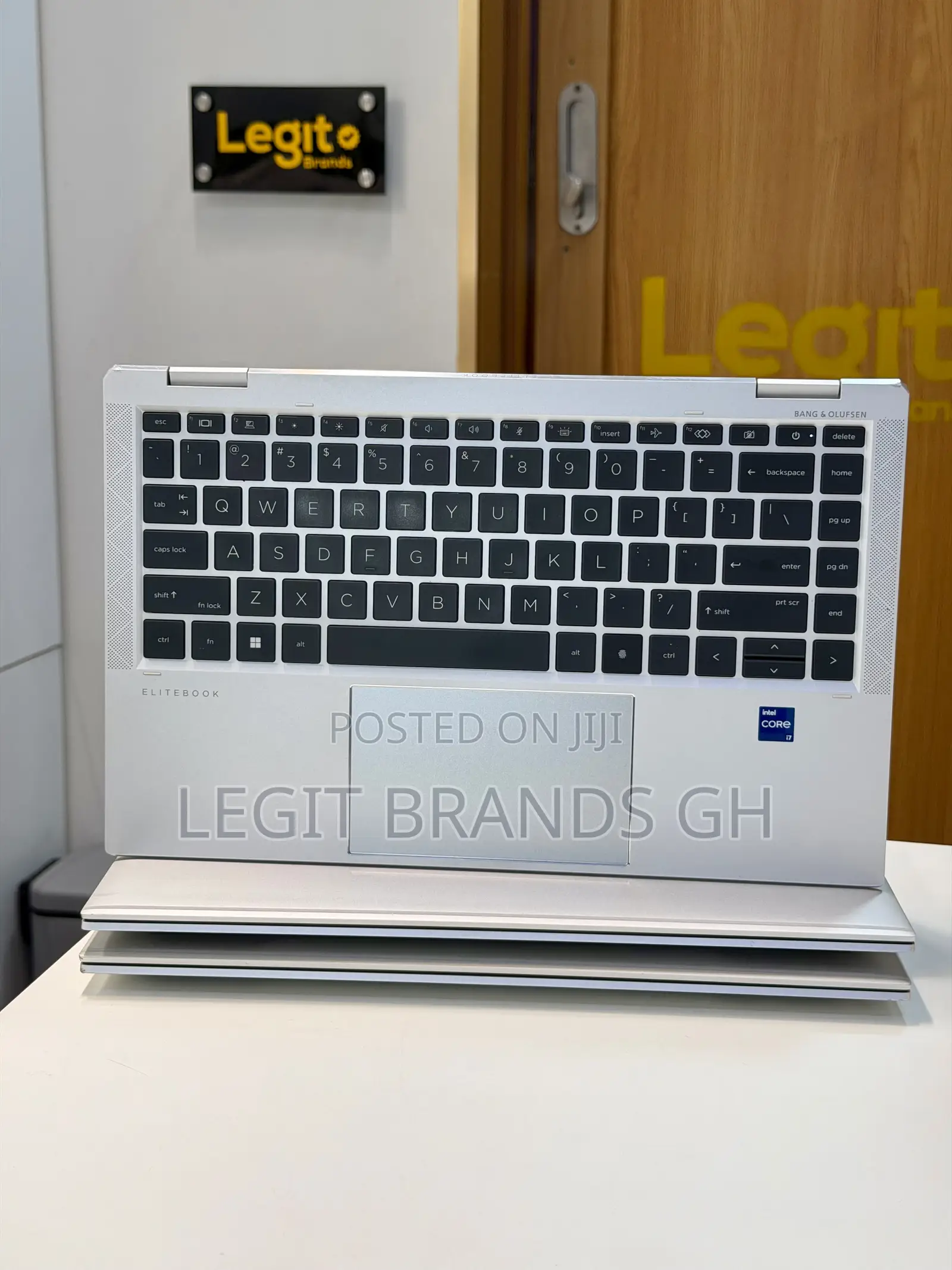 Laptop HP EliteBook 1040 G8 16GB Intel Core i7 SSD 512GB