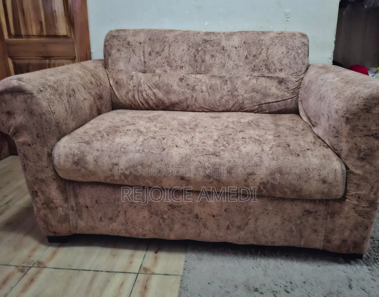 Quality 2 Seat Sofa for Sale