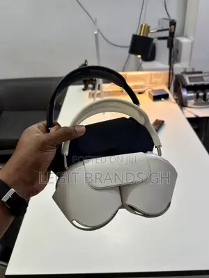 Slightly Used Airpods Max 2nd Gen