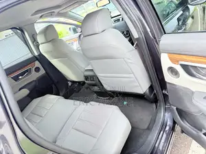 Honda CR-V 2019 Gray