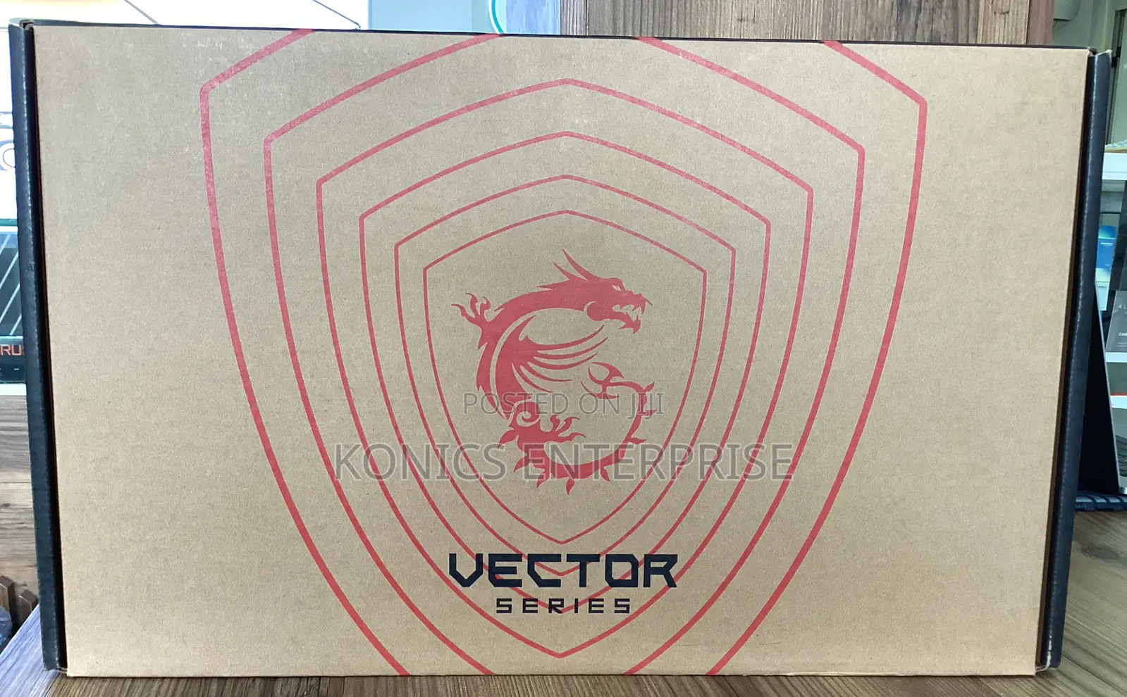 New Laptop MSI Vector 16 HX AI A2XWIG 16GB Intel Core Ultra 9 SSD 1T