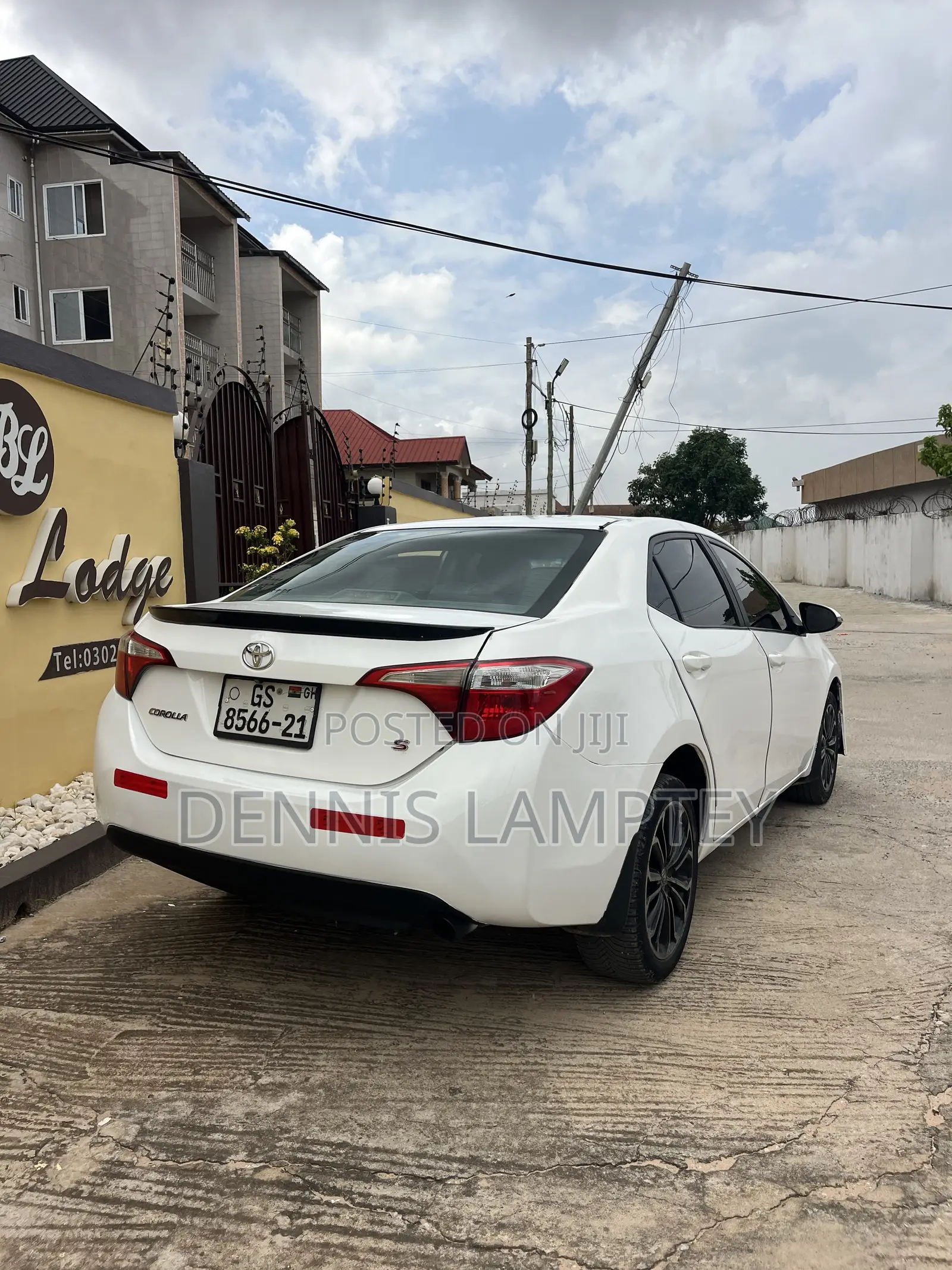 Toyota Corolla 2016 White
