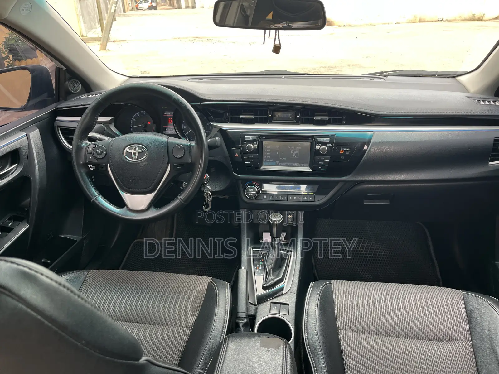 Toyota Corolla 2016 White