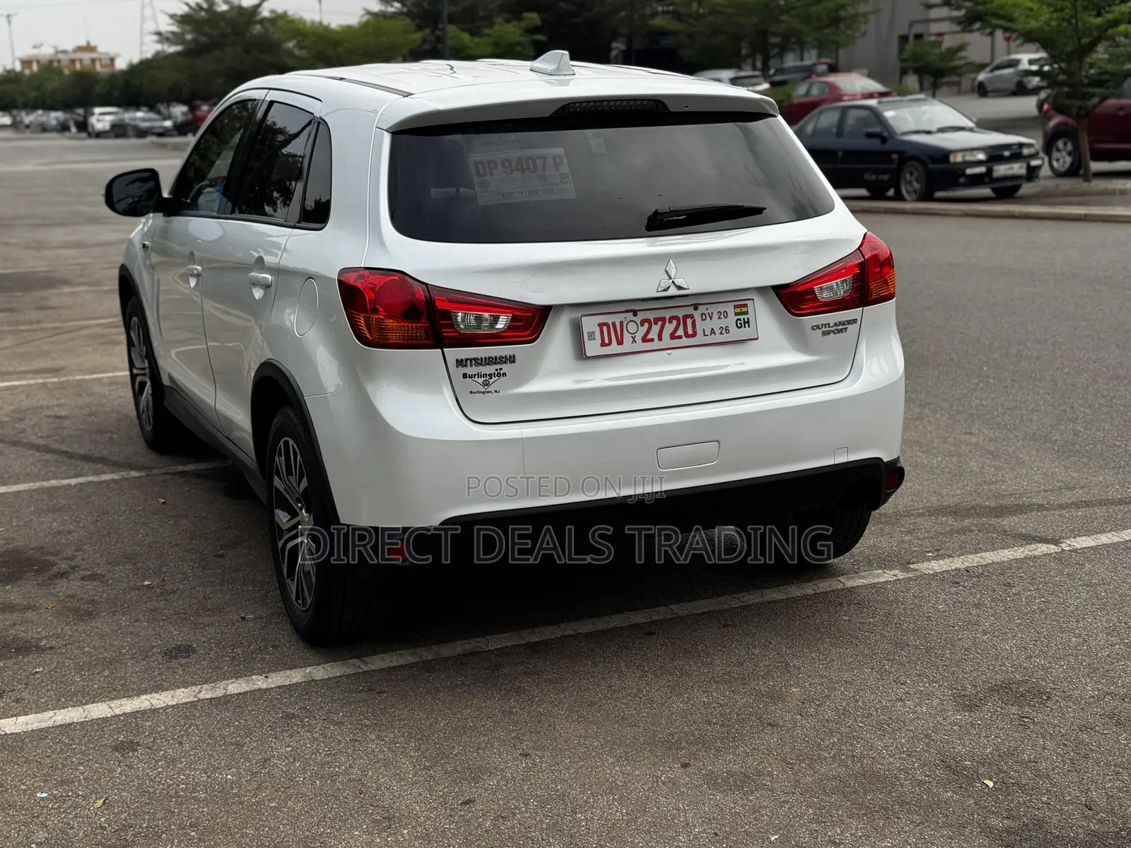 Mitsubishi Outlander ES FWD 2017 White
