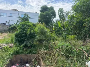 3bdrm House in Testimonial Building, Police Station for sale